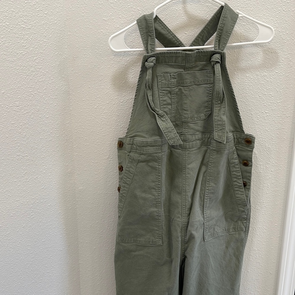 Maternity overalls